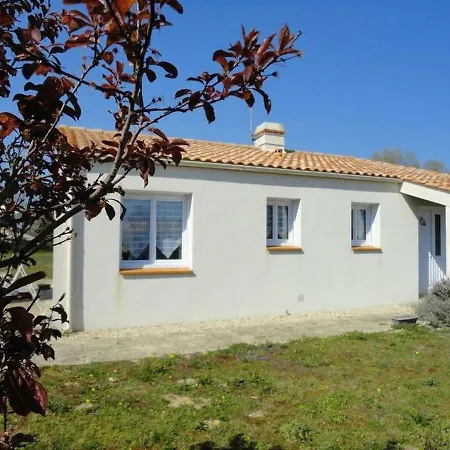 Holiday home Maison 3 Chambres Au Calme