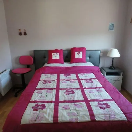 Holiday home Maison 3 Chambres Au Calme